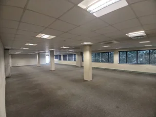 1069 sqm Office to Let in Bedfordview