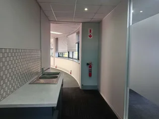 172m² Office to rent Woodmead