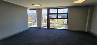 342m2 Warehouse To Let in Stikland Bellville