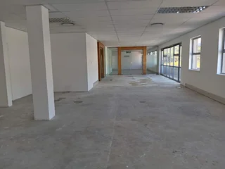 723.49m² Office to let Woodmead