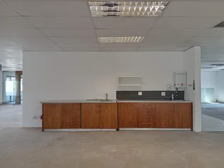 723.49m² Office to let Woodmead