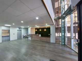 169 sqm 3rd Floor Office to Let