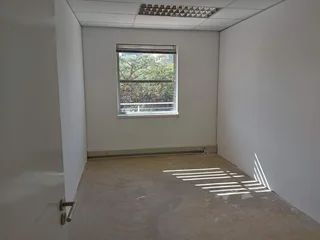 723.49m² Office to let Woodmead