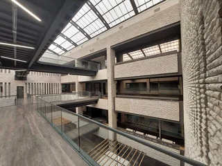 169 sqm 3rd Floor Office to Let