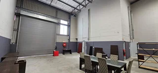 342m2 Warehouse To Let in Stikland Bellville