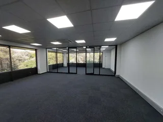 169 sqm 3rd Floor Office to Let