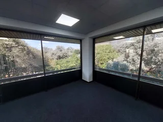 169 sqm 3rd Floor Office to Let