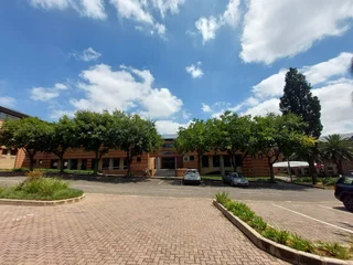 708 sqm Ground Floor Office to Let