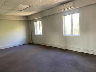 224 sqm Office To Let in Fourways