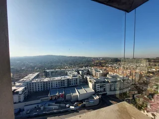 983 sqm Office to Let in Bedfordview