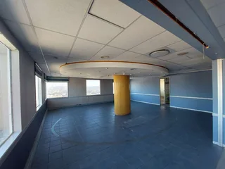 983 sqm Office to Let in Bedfordview