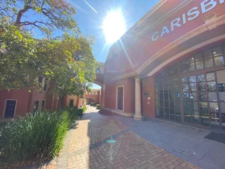 485 sqm Office To Let in Bryanston