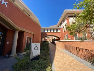 485 sqm Office To Let in Bryanston