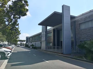 1691m² Office to rent Woodmead