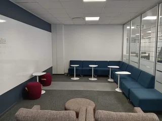 1691m² Office to rent Woodmead