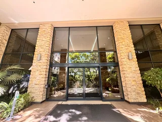 160 sqm Office to Let in Sandton