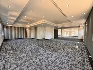 339 sqm Office to Let in Sandton