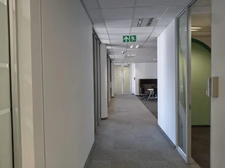 1691m² Office to rent Woodmead