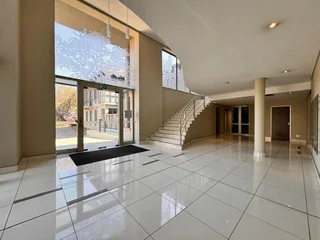 556 sqm Office to Let in Sandton