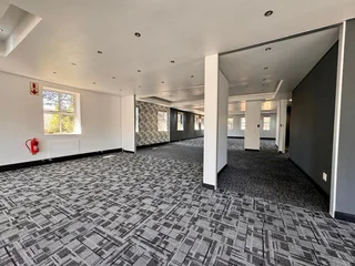 339 sqm Office to Let in Sandton