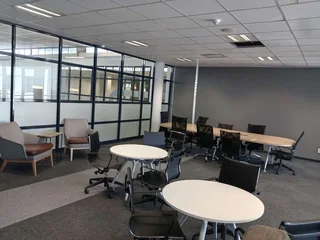 1691m² Office to rent Woodmead