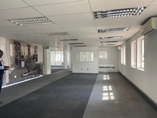 1224 sqm Office To Let in Bryanston