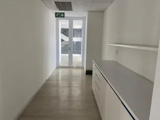 1224 sqm Office To Let in Bryanston