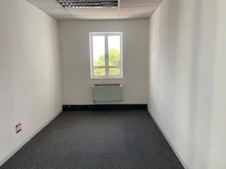 1224 sqm Office To Let in Bryanston