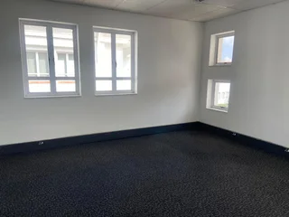 1224 sqm Office To Let in Bryanston