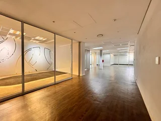 312 sqm Office to Let in Sandton