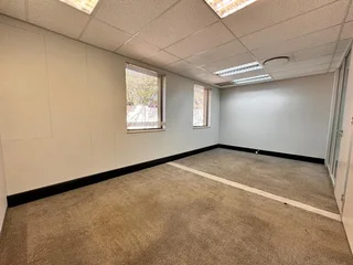 312 sqm Office to Let in Sandton