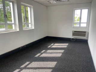1224 sqm Office To Let in Bryanston