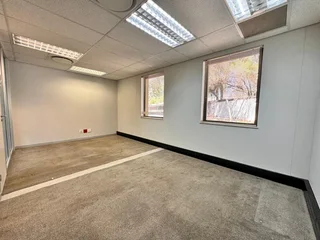 312 sqm Office to Let in Sandton