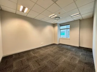 348 sqm Office to Let in Sandton