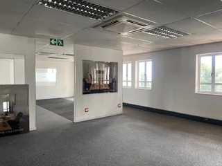 1224 sqm Office To Let in Bryanston