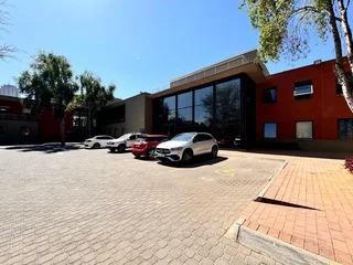 312 sqm Office to Let in Sandton