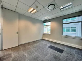 348 sqm Office to Let in Sandton
