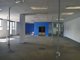 330 sqm Office To Rent, Rivonia