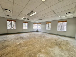 322 sqm Office to Let in Sandton