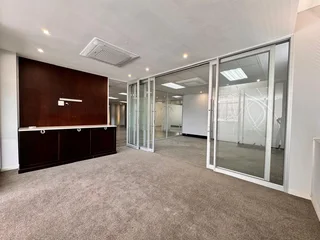 312 sqm Office to Let in Sandton