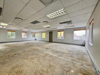 322 sqm Office to Let in Sandton