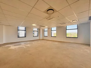 278 sqm Office to Let in Sandton