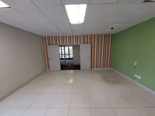 614 sqm Office to Let in Bedfordview