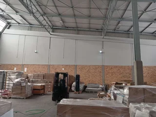 677m² Warehouse to rent, Linbro Park