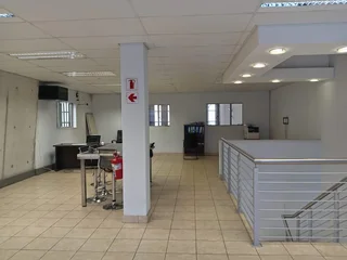 677m² Warehouse to rent, Linbro Park