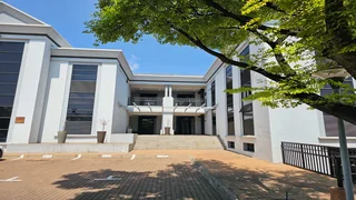 Offices available To Let in Bryanston.