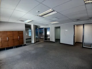 282 sqm Office to Let in Melrose Arch