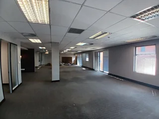 282 sqm Office to Let in Melrose Arch
