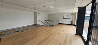 409m2 A-Grade Warehouse To Let in Stikland Bellville