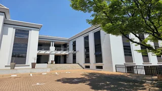 Offices available To Let in Bryanston.
